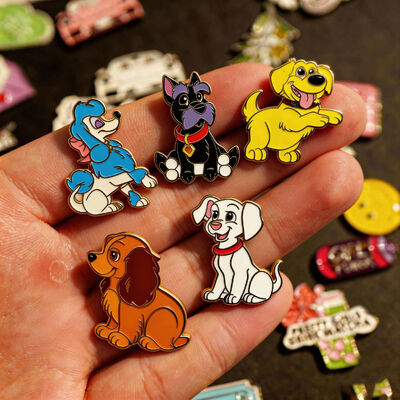 خرید برچسب فلزی سفارشی گوشی برای بانوان – طرح سنجاق سینه با چسب 3M – امارات، عربستان، کویت، عمان، بحرین online manufacture